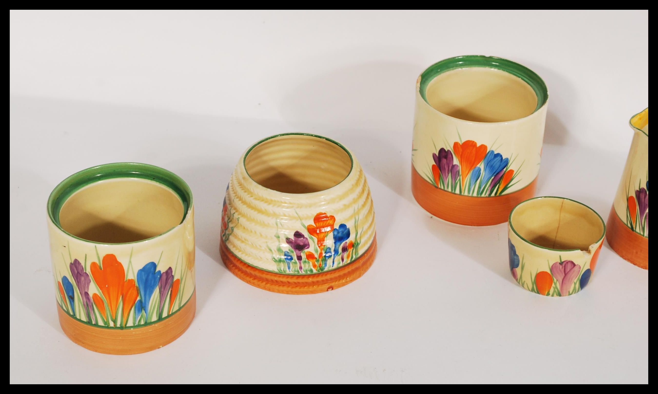 A group of vintage 20th century Clarice Cliff item - Image 5 of 6