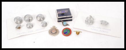 A group of vintage Bristol related badges to include Bristol Fire Brigade, Silver BS20 pin, Severn