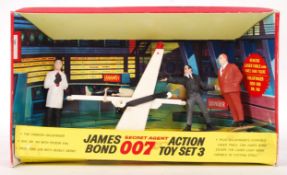 RARE VINTAGE JAMES BOND GILBERT 007 TOY SET NO.3