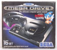 VINTAGE SEGA MEGA DRIVE 16-BIT GAMES CONSOLE