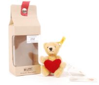 GERMAN STEIFF KEEPSAKE MINIATURE TEDDY BEAR