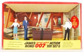 RARE VINTAGE JAMES BOND GILBERT 007 TOY SET NO.5