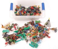 LARGE COLLECTION OF BRITAINS, TIMPO & OTHER PLASTIC SOLDIERS