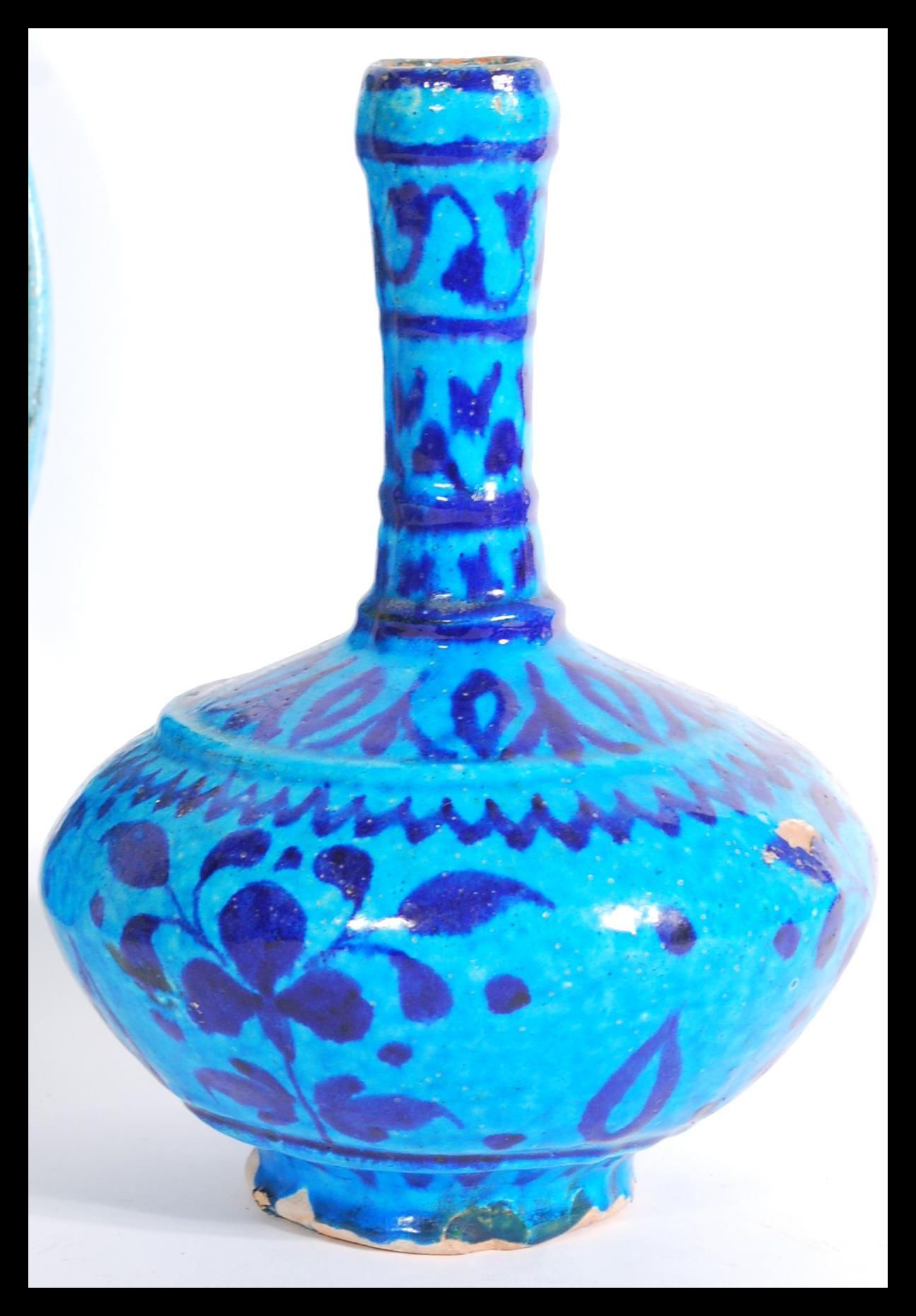 A collection of four Persian / Islamic glazed pott - Image 2 of 9