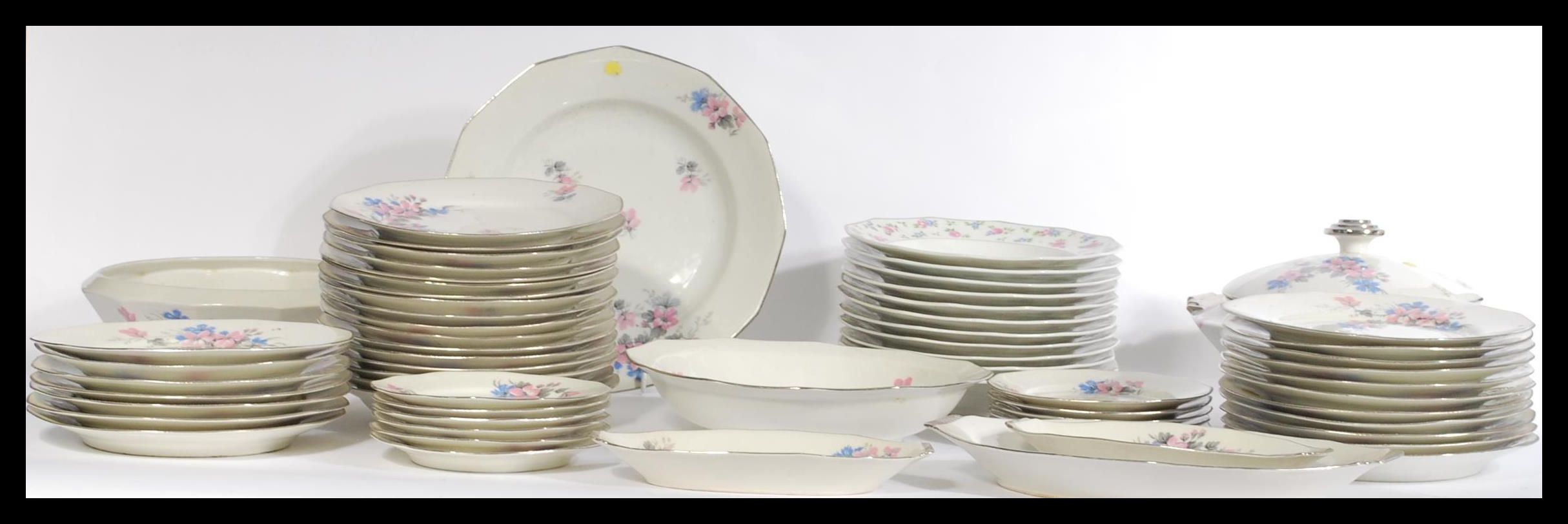 A large group of French Limoges ceramic dinner pla - Image 6 of 10