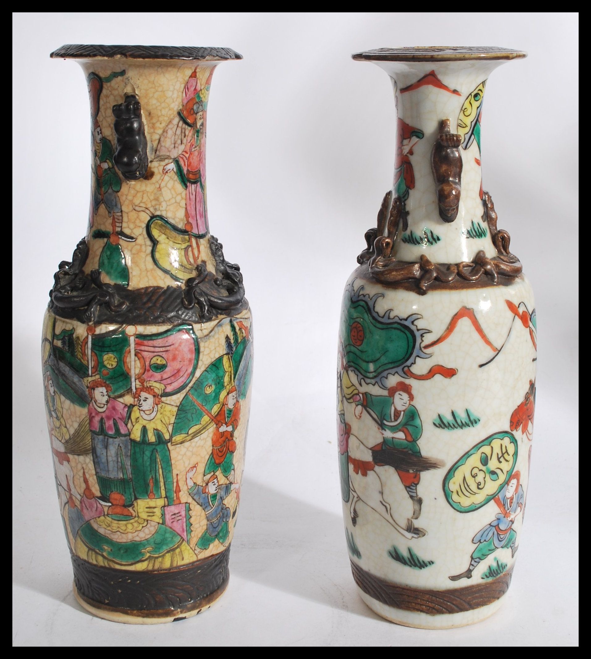 A pair of believed 19th century Chinese vases havi - Image 4 of 6