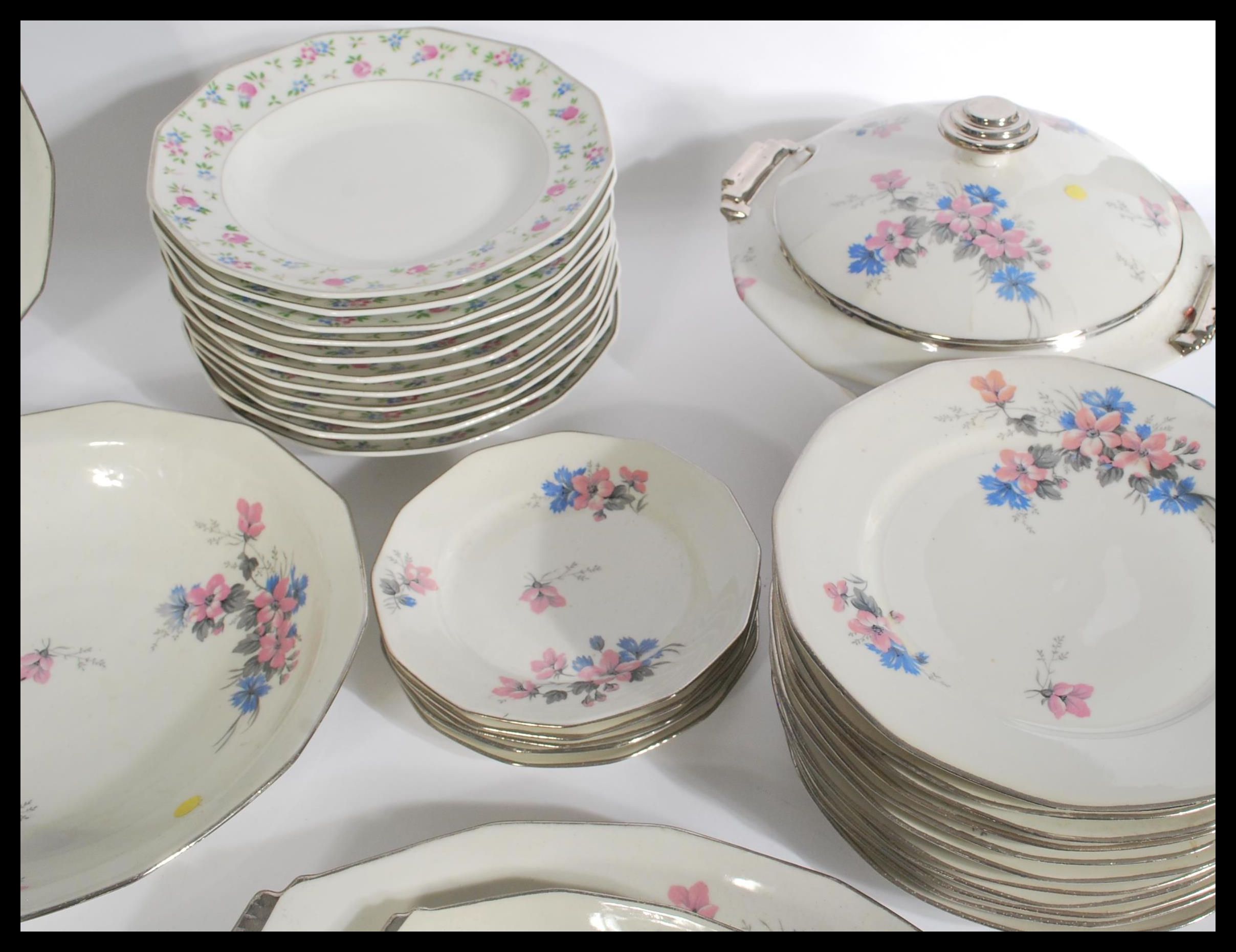 A large group of French Limoges ceramic dinner pla - Image 8 of 10