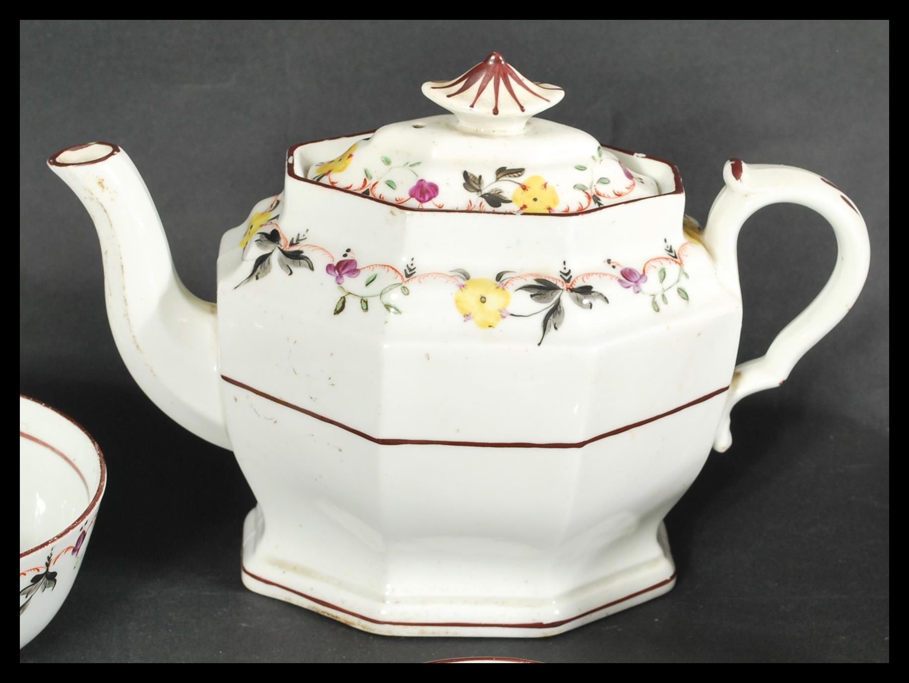 An early 19th Century tea service to include tea b - Image 4 of 7