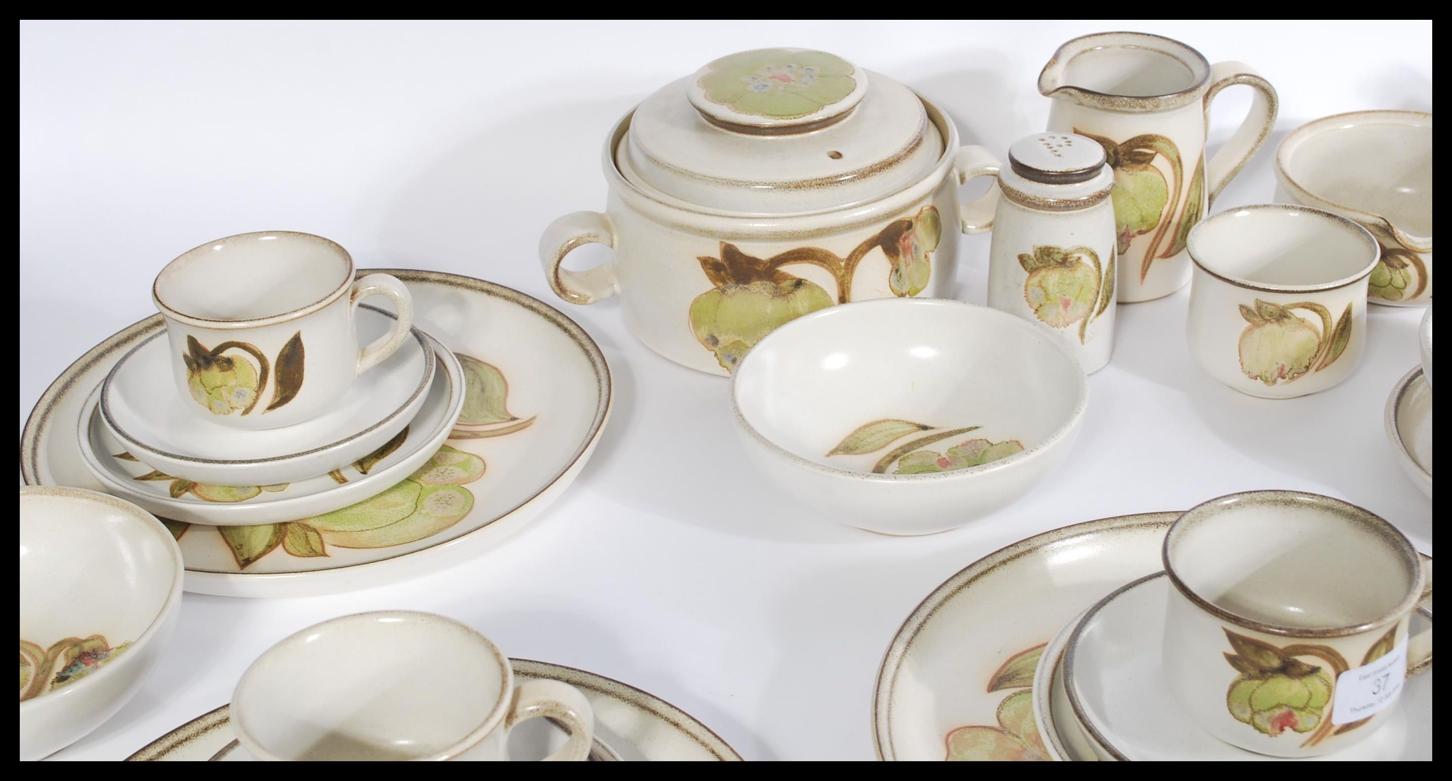 A vintage 20th century stoneware dinner service in - Image 6 of 8