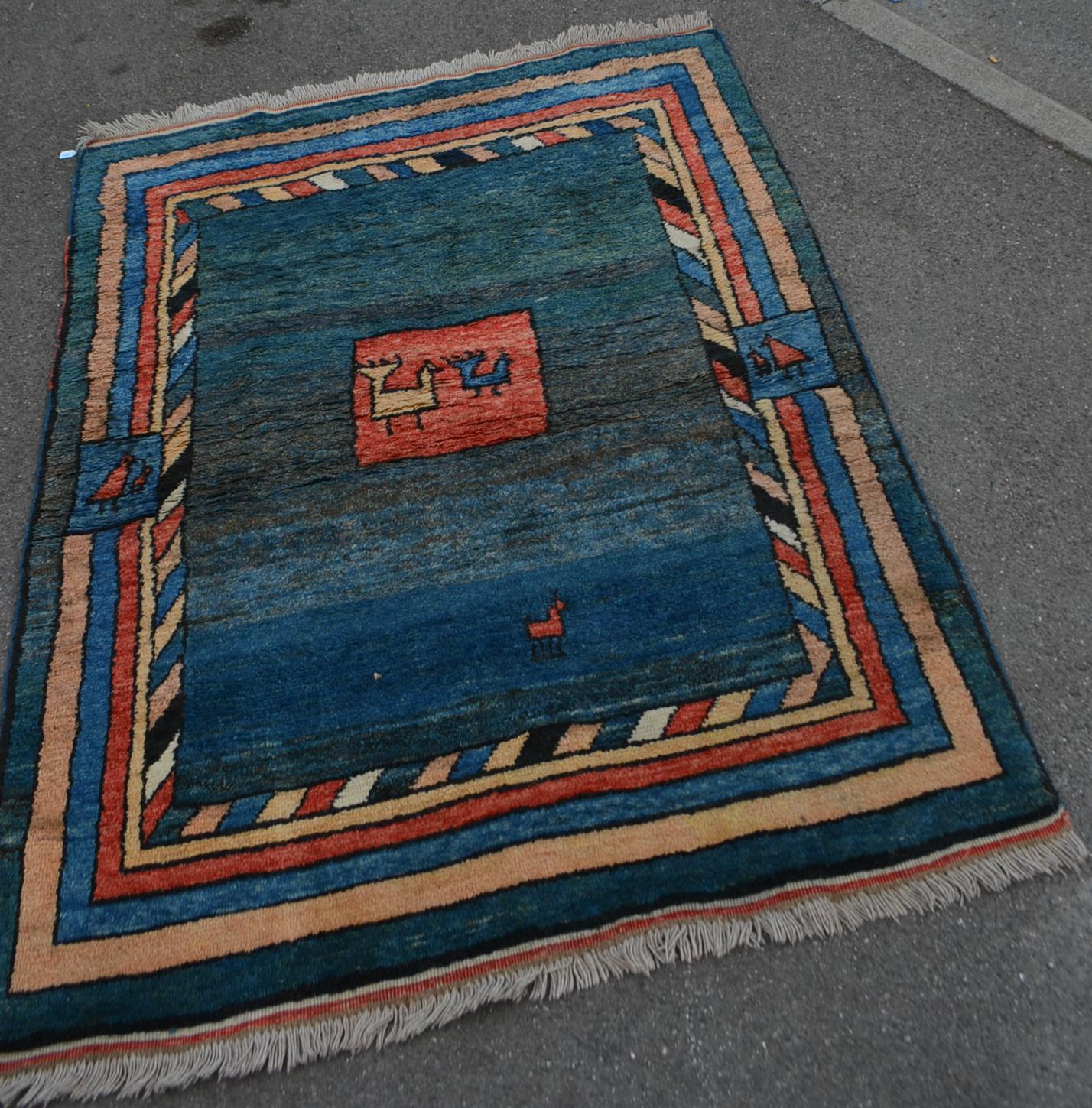 A 20th century thick pile alpaca woolen rug with a - Image 3 of 7