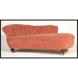 A Victorian chaise longue conversation sofa / dayb