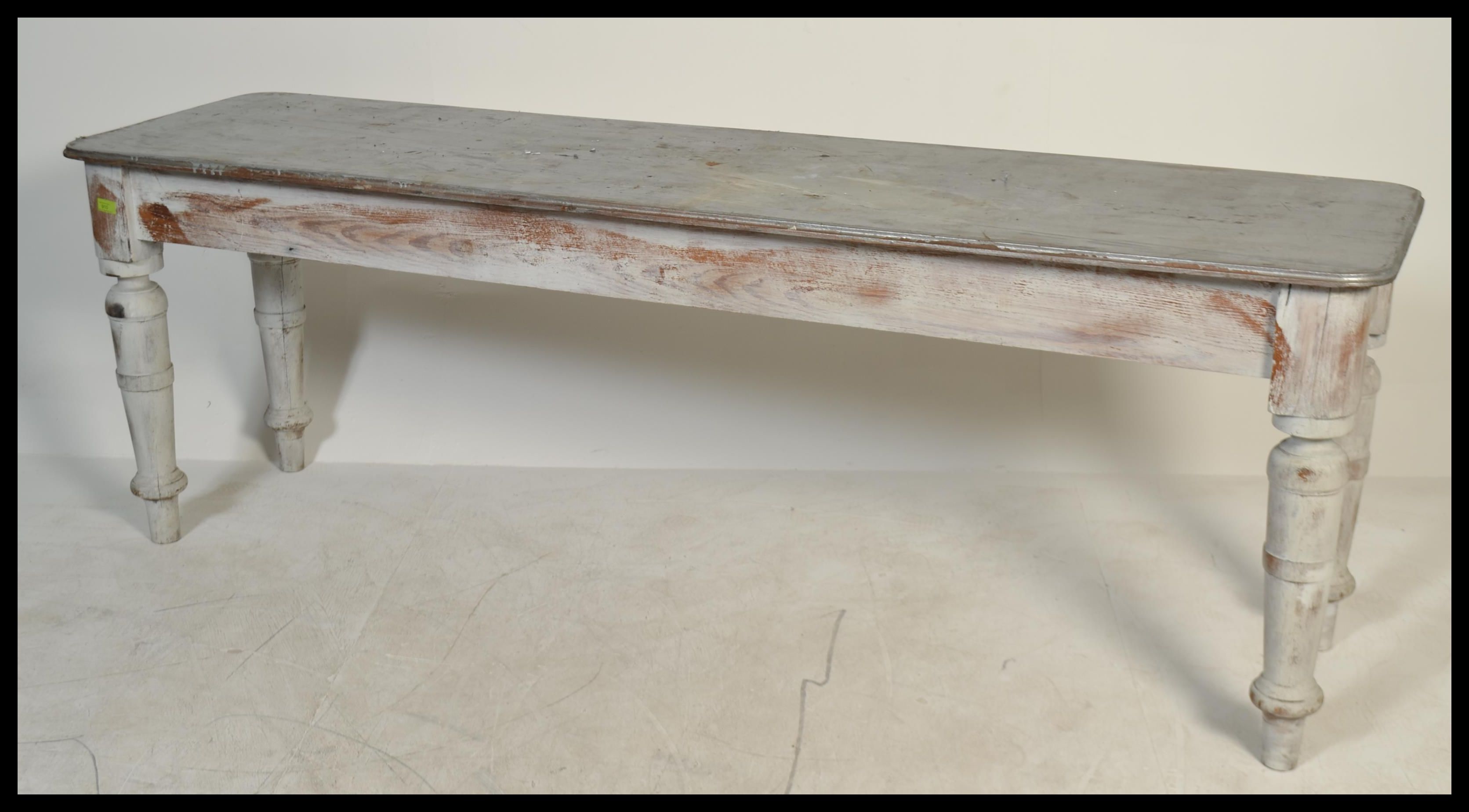 A 20th century shabby chic long refectory painted dining / skullery table. Raised on turned legs - Image 2 of 5