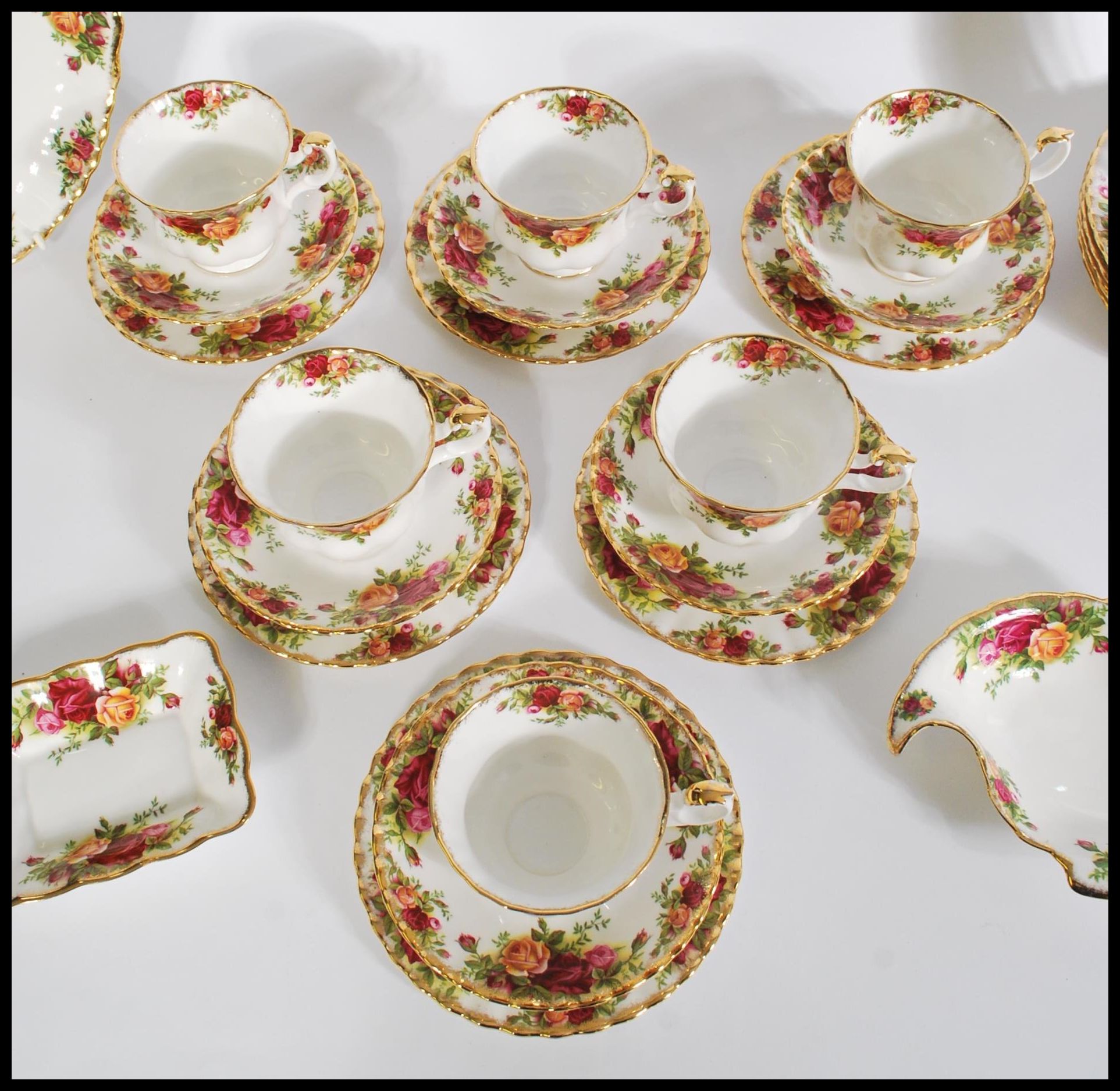 A vintage Royal Albert tea set in the old Country roses pattern to include six cups and saucers, six - Image 3 of 6