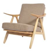 CONTEMPORARY SOLID ELM WOOD EASY / LOUNGE CHAIR