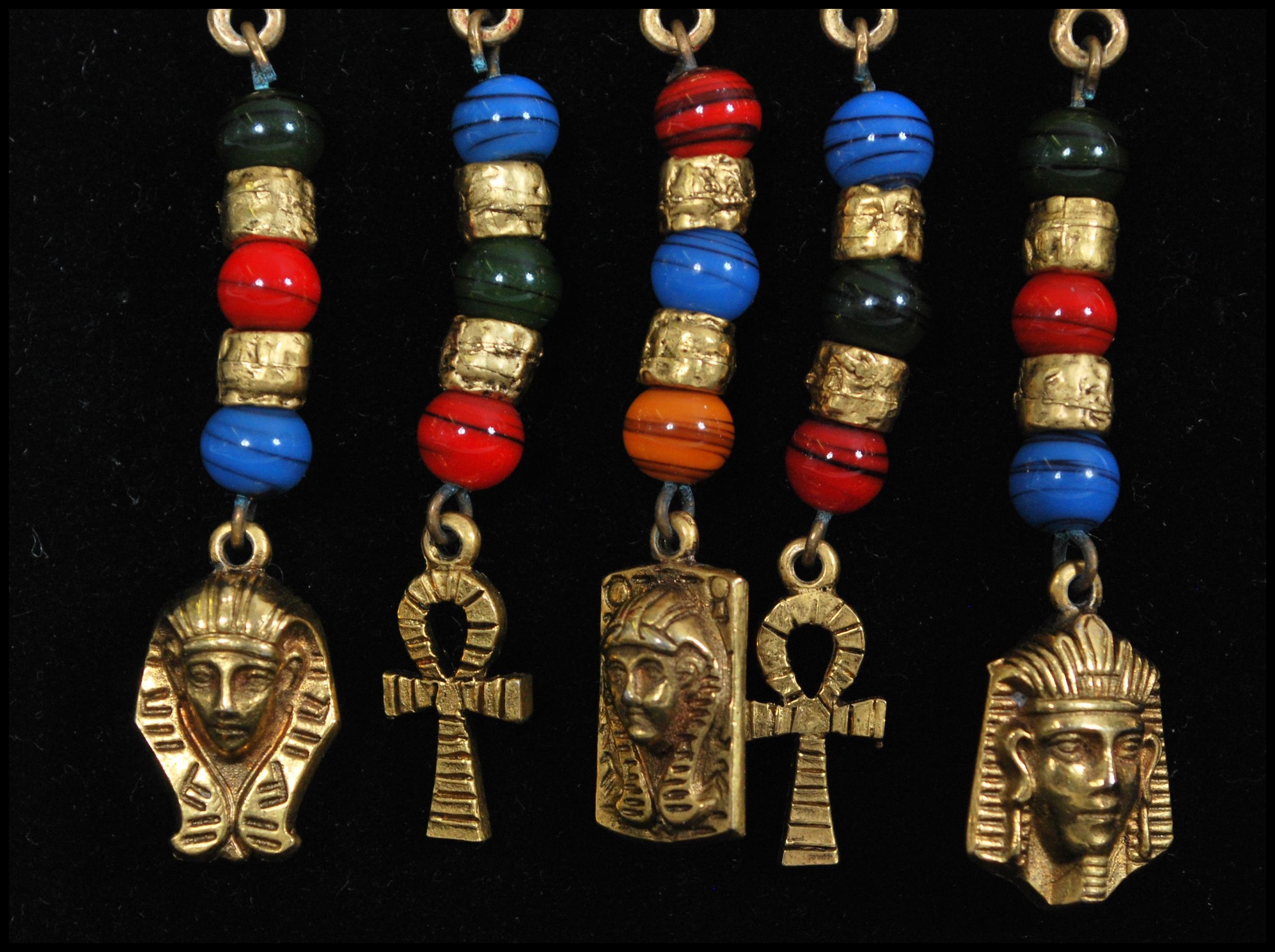 A 1960s signed Art Egyptian revival necklace and earring set by Arthur Pepper. Measures 18 inches - Image 3 of 7