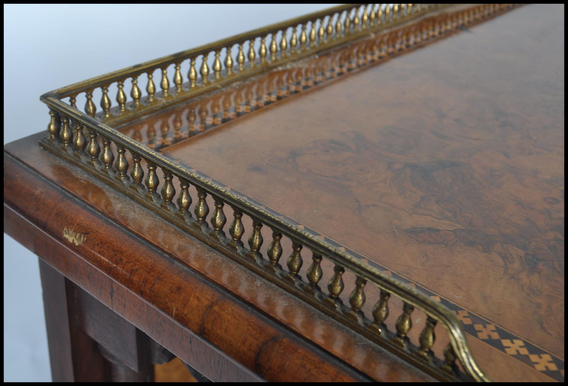 HIGH VICTORIAN WALNUT & TUNBRIDGE INLAID MUSIC CABINET - Bild 5 aus 10