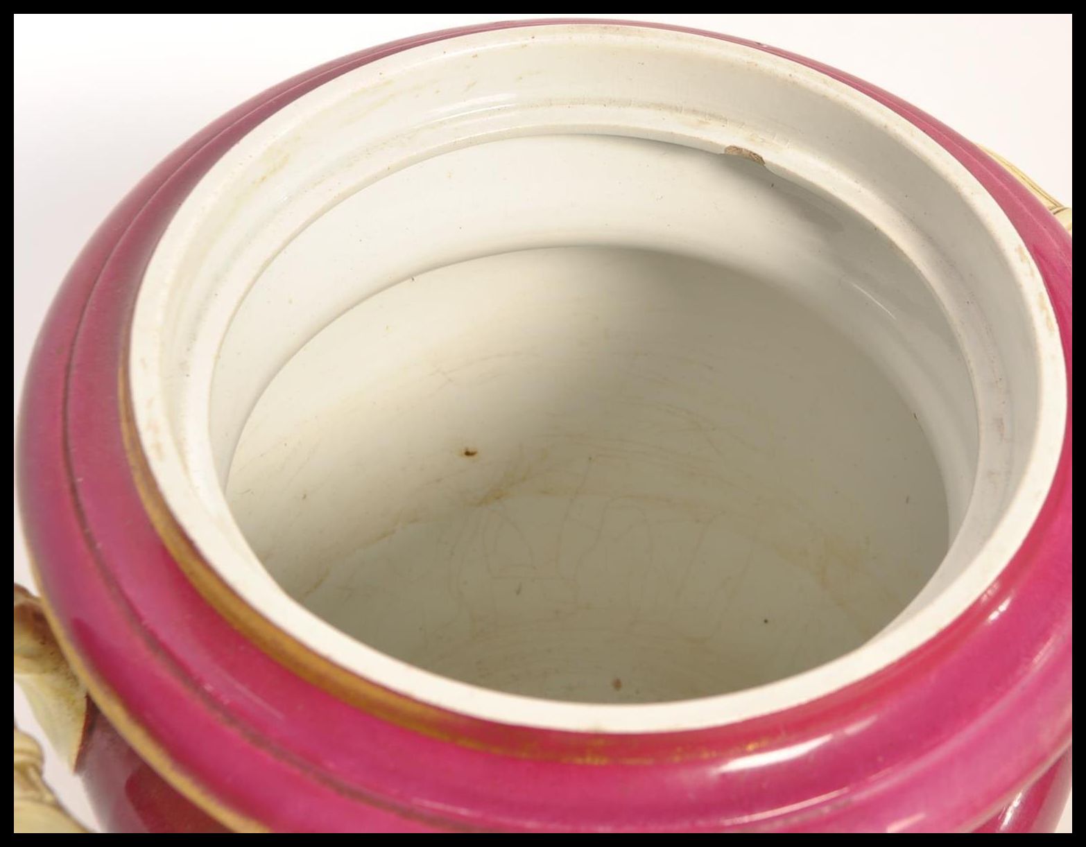 A large 19th century twin handled chemists apothecary jar by Samuel Alcock in red  ground with white - Image 4 of 7