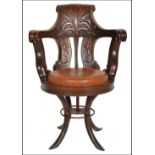 19TH CENTURY VICTORIAN MAHOGANY AND LEATHER CAPTAINS CHAIR