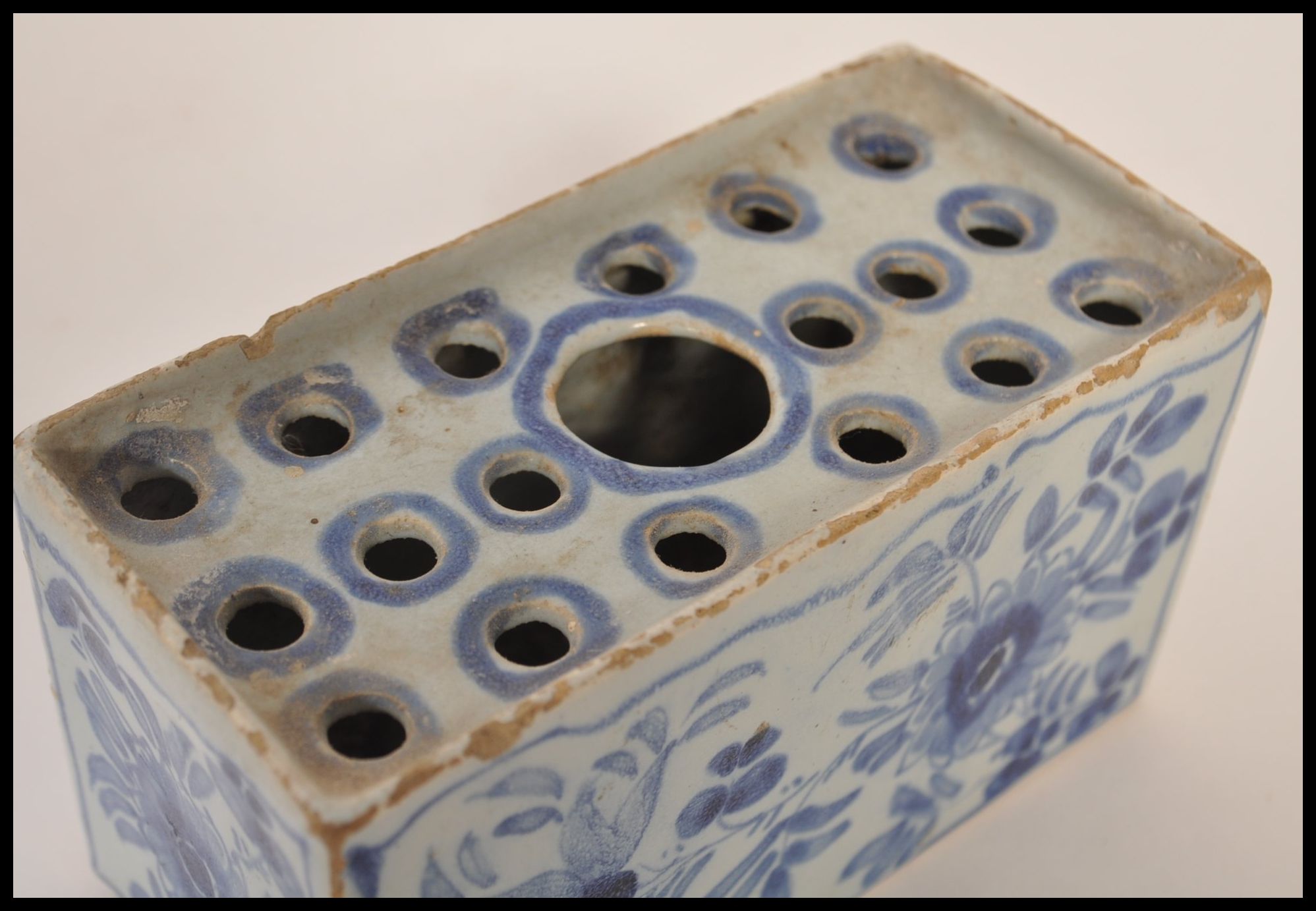 18TH CENTURY ENGLISH DELFT BLUE AND WHITE FLOWER BRICK - Image 2 of 5