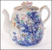 18TH CENTURY CHINESE PORCELAIN ENAMEL HAND PAINTED TEAPOT