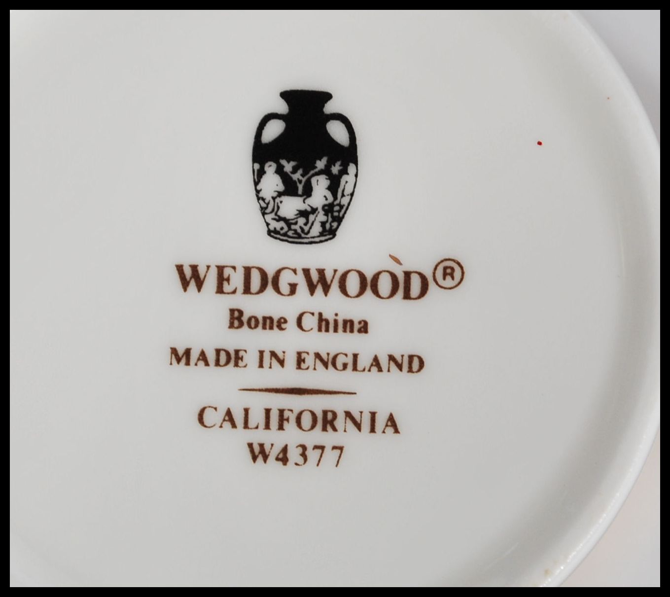 An unused six persons presentation coffee service by Wedgwood, the hinged case opening to reveal six - Image 3 of 4