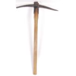 WWII SECOND WORLD WAR TRENCH PICK AXE