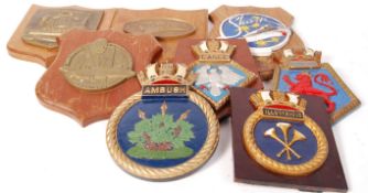 CRESTS: MILITARY, US SHIPS, SUBMARINES AND BRITISH REGIMENTAL