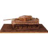 MUSEUM QUALITY TIGER TANK WWII MILITARY MODEL DIORAMA