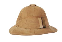 WWI FIRST WORLD WAR MILITARY NAMED PITH HELMET