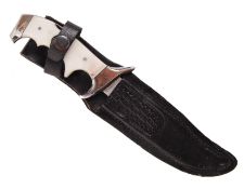 20TH CENTURY CONTEMPORARY HUNTING KNIFE AND SCABBARD
