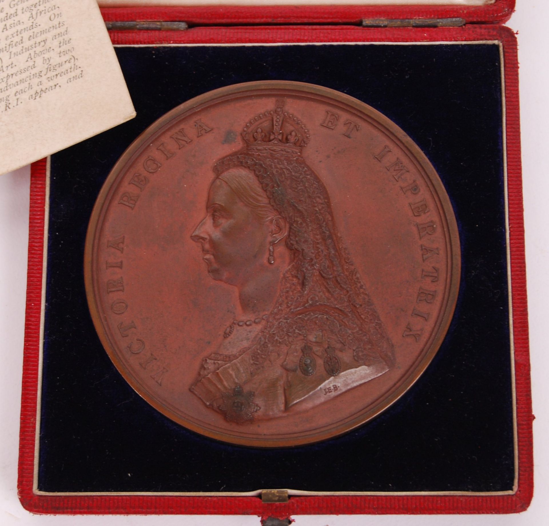 RARE VICTORIAN QUEEN VICTORIA ' JUBILEE MEDAL ' 1887 - Bild 2 aus 4