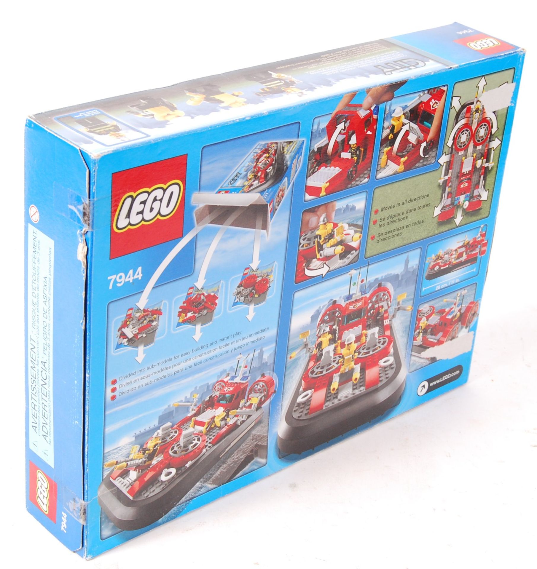 LEGO CITY SET 7944 ' FIRE HOVERCRAFT ' BOXED SET - Bild 2 aus 3