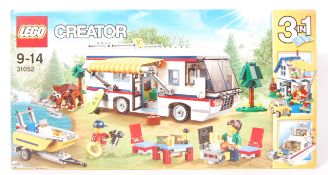 LEGO CREATOR SET NO. 31052 VACATION GETAWAYS