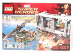 LEGO MARVEL SUPER HEROES SET NO. 76007 IRON MAN MALIBU MANSION ATTACK