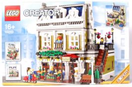 LEGO CREATOR MODULAR SET NO. 10243 ' PARISIAN CAFE ' BOXED