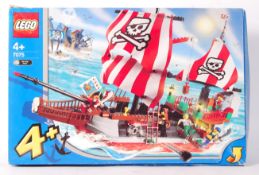 LEGO ' CAPTAIN REDBEARD'S PIRATE SHIP ' BOXED SET 7075