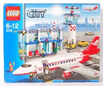 LEGO CITY 3182 ' CITY AIRPORT ' BOXED SET