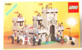 RARE VINTAGE LEGO LEGOLAND KING'S CASTLE SET - BOXED