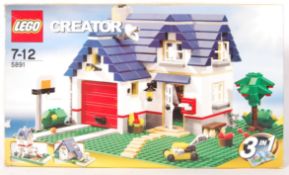 LEGO CREATOR SET NO. 31052 APPLE TREE HOUSE
