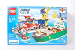 LEGO CITY 4645 ' HARBOUR ' BOXED SET