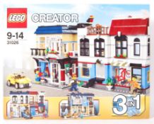 LEGO CREATOR 31026 ' BIKE SHOP AND CAFE ' BOXED SET