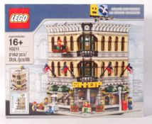 LEGO MODULAR SET 10211 ' GRAND EMPORIUM ' BOXED SET