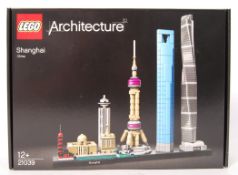 LEGO ARCHITECTURE 21039 ' SHANGHAI ' SEALED