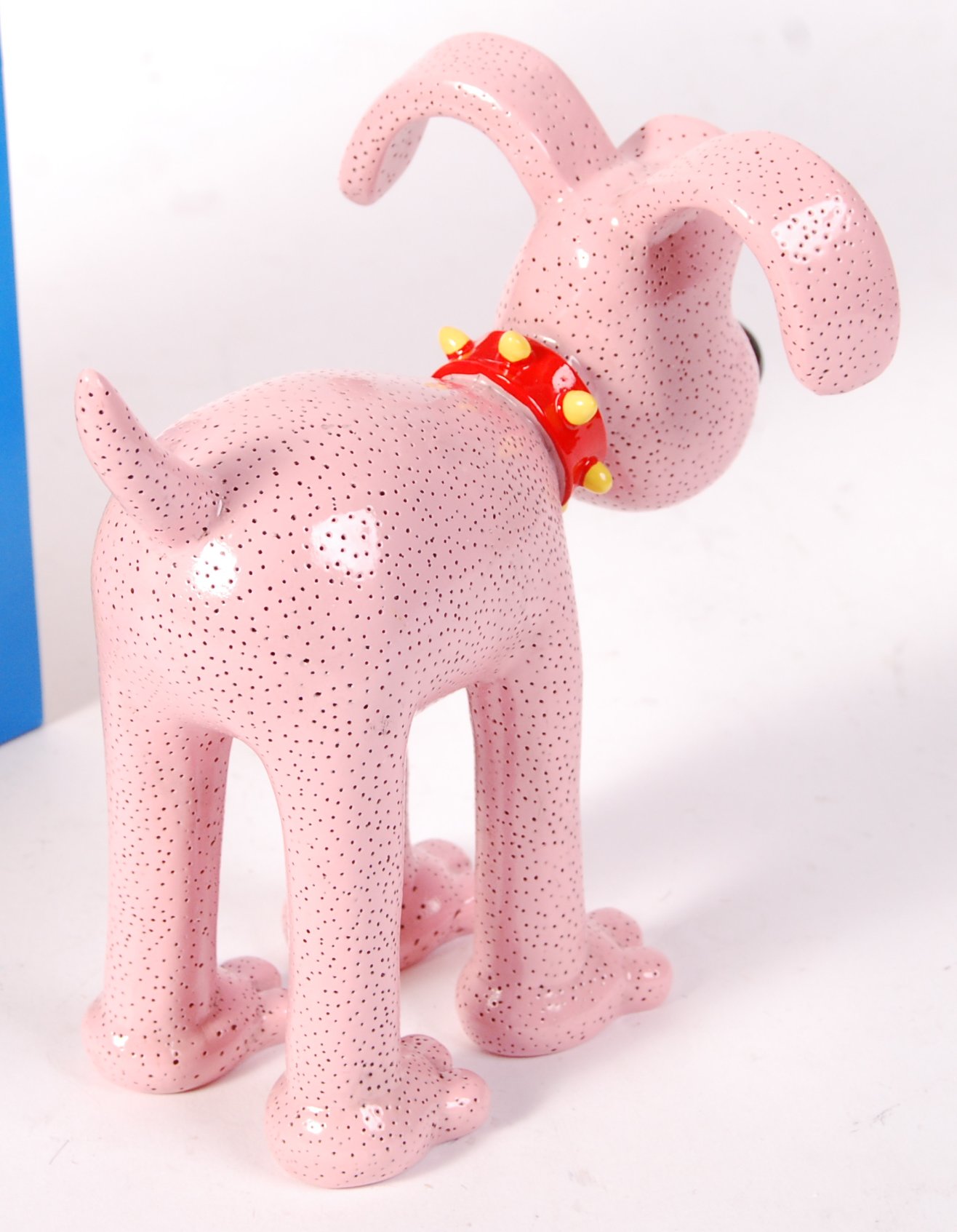 GROMIT UNLEASHED FIGURINE ' CLOSE SHAVE ' BOXED - Image 3 of 3