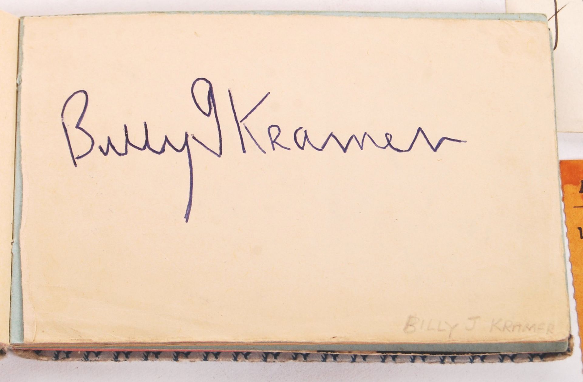 INCREDIBLY RARE PERSONAL BEATLES AUTOGRAPH COLLECTION & RELATED - Bild 7 aus 12