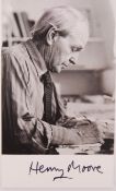 HENRY MOORE - BRITISH ARTIST & SCULPTOR - SIGNED PHOTOGRAPH