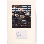 PHIL COLLINS - SINGER / SONGWRITER - SIGNED AUTOGRAPH