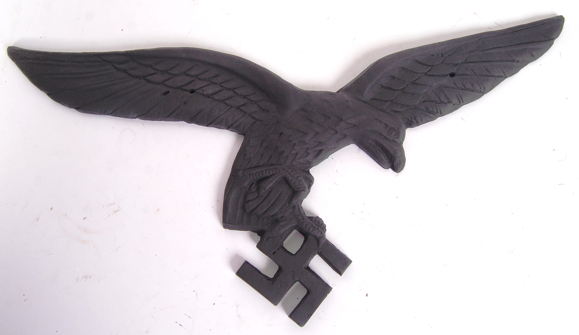 WWII STYLE CAST IRON LUFTWAFFE WALL PLAQUE EMBLEM