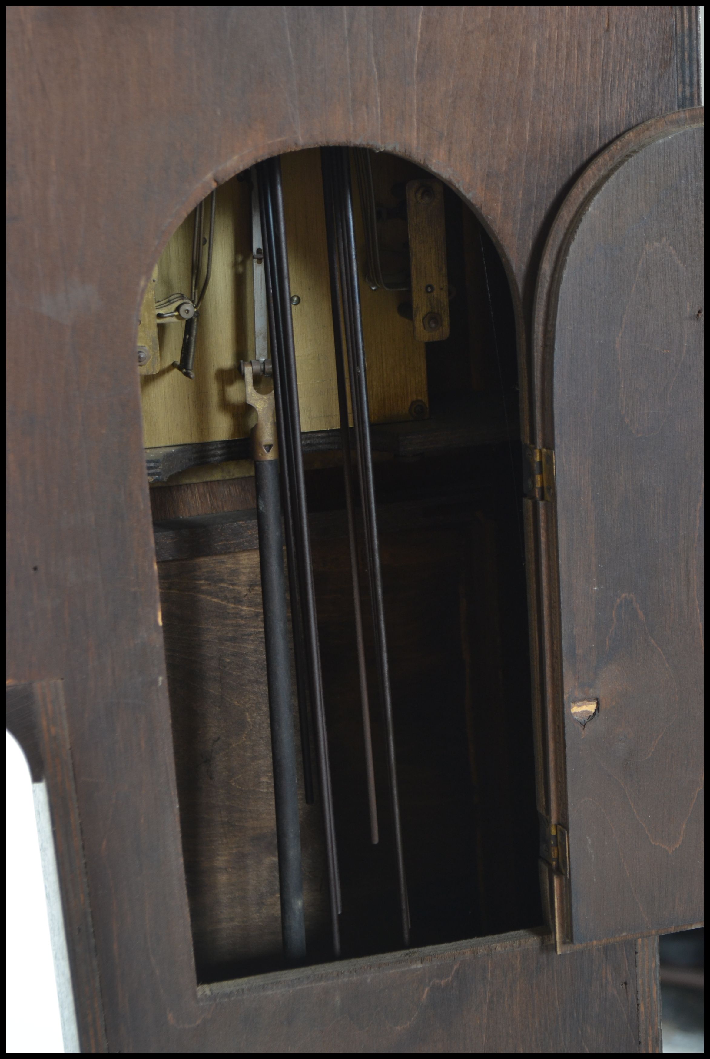 A good quality oak cased tempus fugit grandmother clock. The oak trunk and hood with inset gilt - Image 7 of 7
