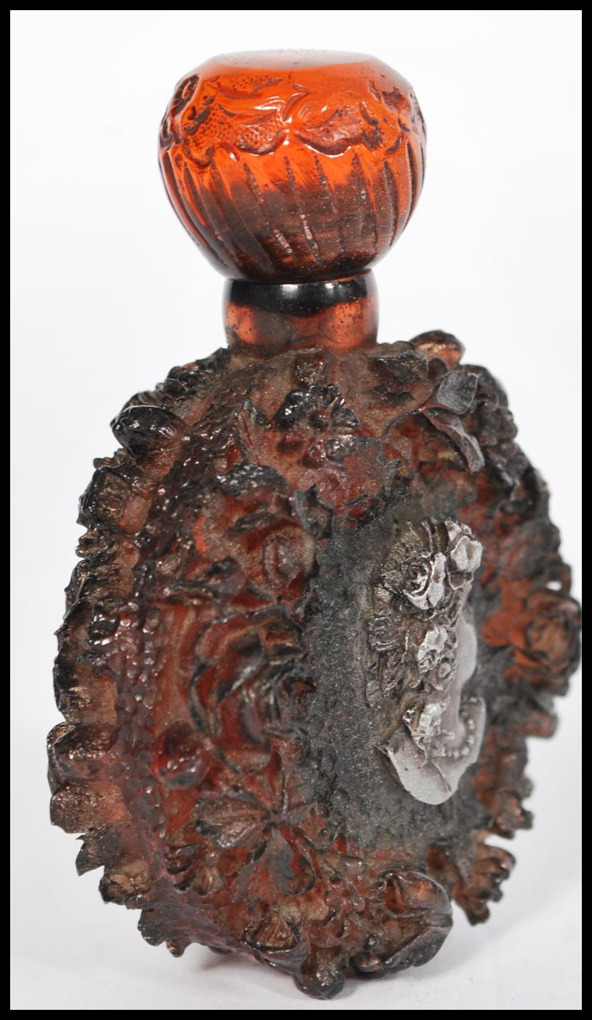 Two vintage early 20th century carved amber bakelite items consisting of a perfume bottle of moon - Image 2 of 14